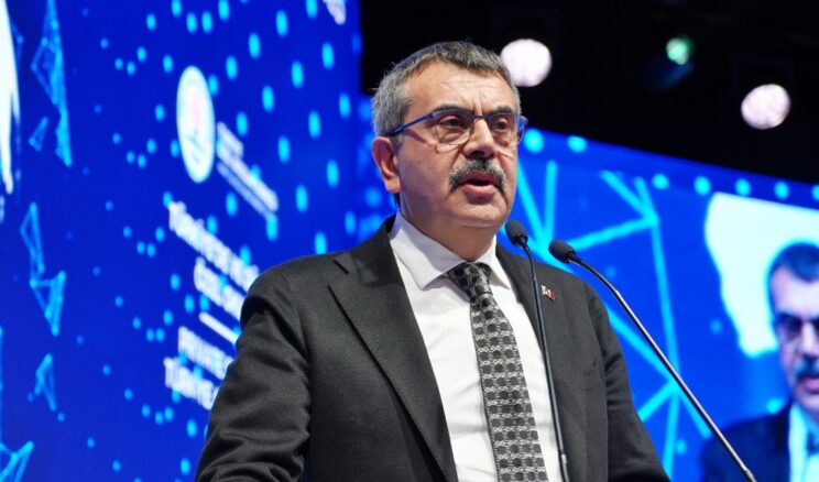 Yusuf Tekin’den özel okullara uyarı: Kapatmaya kadar gider, çekinmeyiz