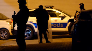 1,5 Milyar TL Değerinde Yasa Dışı Bahis Ağı &Ccedil;&ouml;kertildi