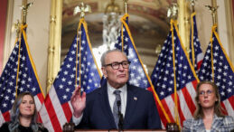 ABD'li Siyasetçilerden Kapanma Uyarısı