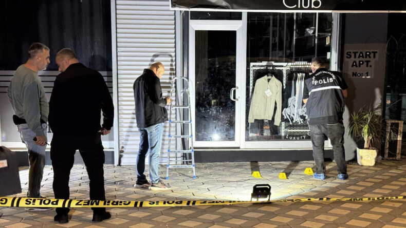 Adana'da İş Yerine El Yapımı Patlayıcı Atıldı