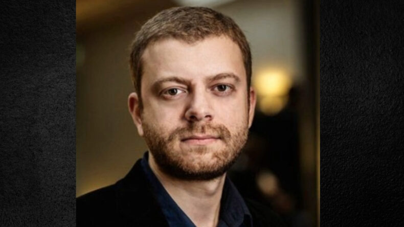 Akademisyen Emrah Gülsunar Gözaltına Alındı