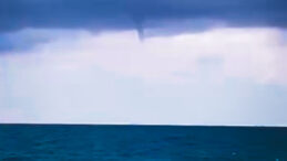 Alanya'da Denizde Hortum Oluştu