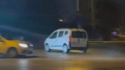 Alkol Etkisiyle Ters Yönde Kaçan Sürücü Direğe Çarparak Durduruldu