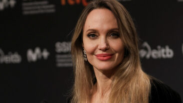 Angelina Jolie Genetiği: Erkeklerde Risk Üç Kat Artıyor