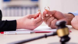 AYM'den Boşanma Davasında Dikkat Çeken Karar