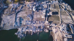 Baraj Sularının Çekilmesiyle Eski Köy Gün Yüzüne Çıktı