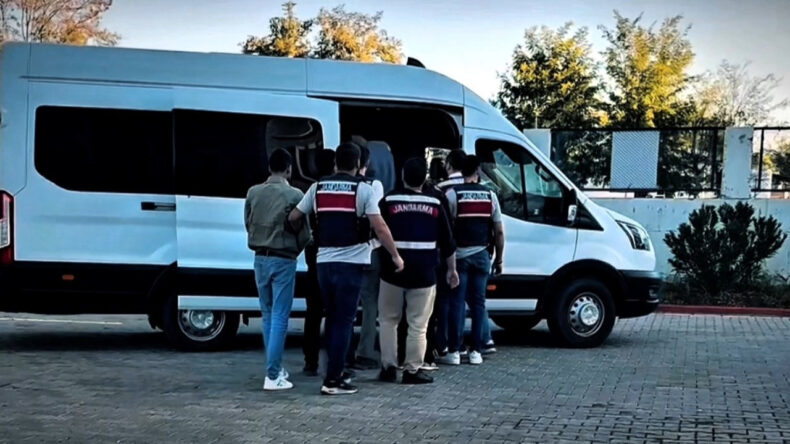 Batman'da 4 Kişi Tutuklandı