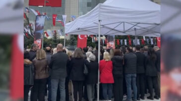 Bayrampaşa'da Protesto: Emaneti Devralan AKP'li Başkan Tepkilerle Karşılaştı