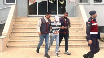 Bir Evden 140 Kilo Fındık &Ccedil;alındı