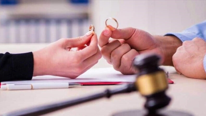 Boşanma Davalarında Yeni Gelişme: Yargıtay Manevi Tazminatı Reddetti