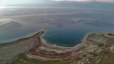 Burdur G&ouml;l&uuml;'nin Su Seviyesi Yarı Yarıya D&uuml;şerek Eridi
