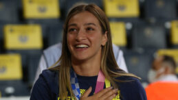 Buse Naz Çakıroğlu, Dünya Sıralamasında Zirvede!