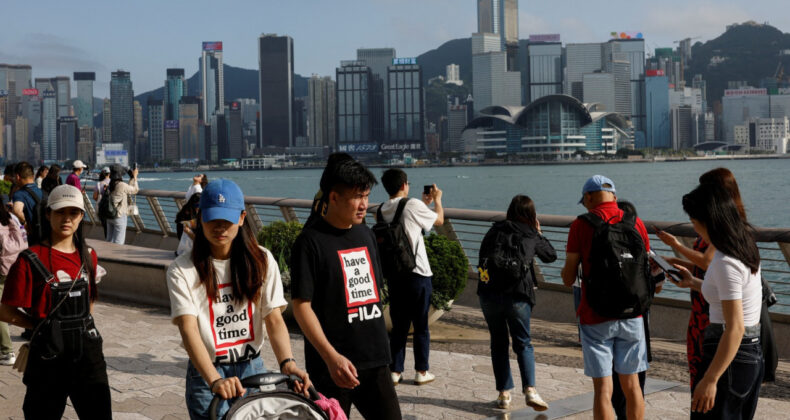 Çin Üçüncü Çeyrekte Yüzde 4,8 Büyüdü