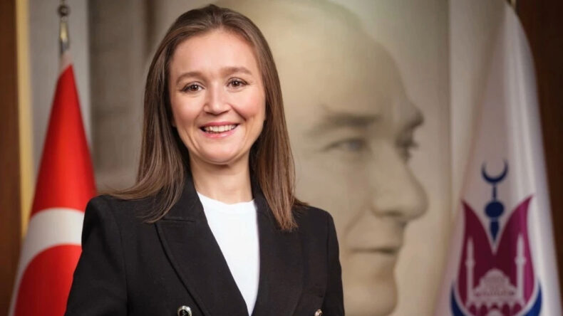 CHP'li Belediye Başkanına Hakaret Nedeniyle Hapis Cezası Verildi