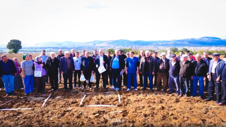 CHP'li vekil Erdoğan'a seslendi: 1 kilo domates fiyatına 1 metrekare veriyorlar