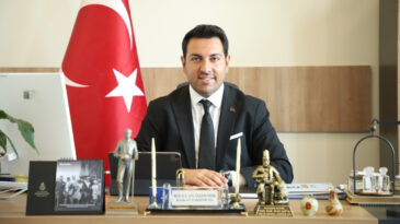 CHP'li Zeybek Duyurdu: İki İsim Serbest Bırakıldı