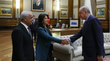 Cumhurbaşkanı Erdoğan, DEM Parti Heyetini Ağırladı