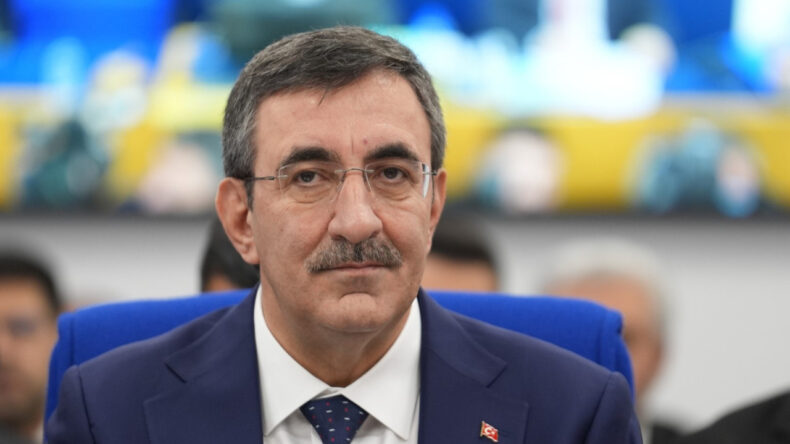 Cumhurbaşkanlığı'na Cevdet Yılmaz Vekalet Edecek