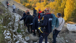Dengesini Kaybederek Van Kalesi'nden D&uuml;şt&uuml;