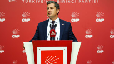 Deniz Y&uuml;cel: CHP Siyasallaşan Yargı Kararları ile Sindirilebilecek Bir Parti Değil