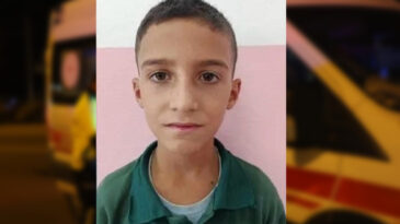 Devrilen trakt&ouml;rdeki Berat hayatını kaybetti, babası ve kardeşi yaralandı