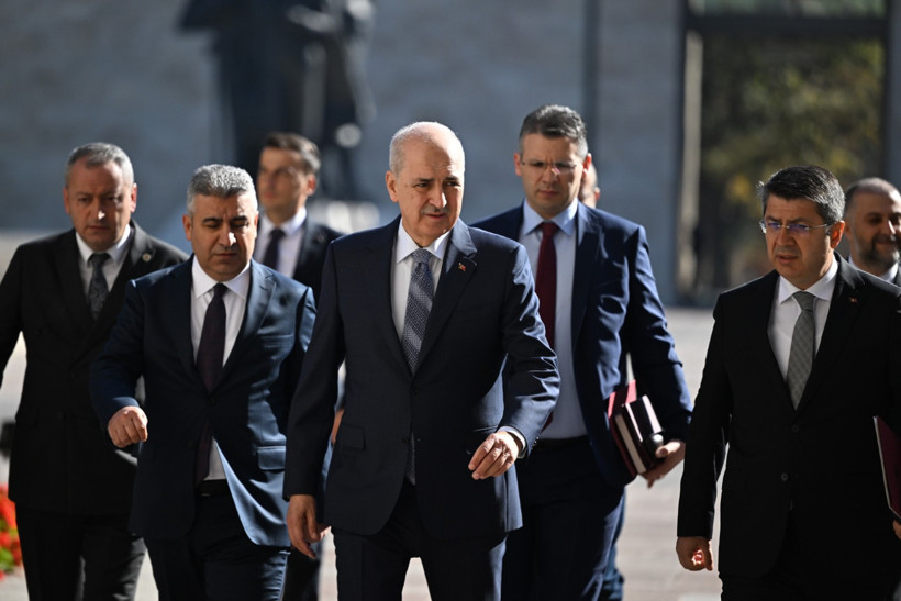 Milli Dayanışma, Kardeşlik ve Demokrasi Komisyonu TBMM Başkanı Kurtulmuş başkanlığında 16. kez toplandı. (FOTOĞRAFLAR: SELAHATTİN SÖNMEZ / NEFES)