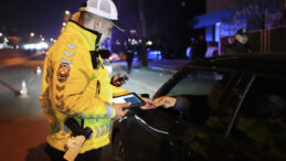 Ehliyet Yenileme Süresi Uzatılmadı