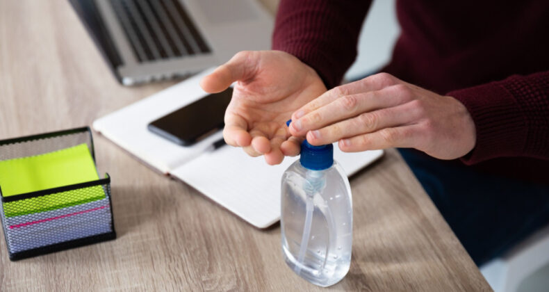 El Dezenfektanlarında Kanser Riski: Etanol Üzerine Yasak Tartışmaları