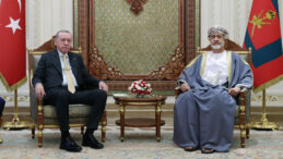 Erdoğan Umman'da: Sultan Heysem bin Tarık ile bir araya geldi