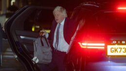 Eski Başbakan İfade Verdi