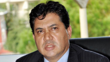 Eski Kemer Belediye Başkanı Mustafa G&uuml;l G&ouml;zaltına Alındı