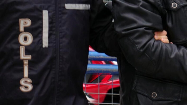 Fabrikada Yangın Çıkardığı İddia Edilen Şahıs Tutuklandı