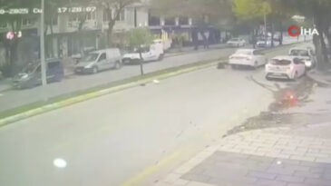 Feci Kaza: Yaşlı Kadını Havada G&ouml;rd&uuml;m, 50-60 Metre İleri D&uuml;şt&uuml;