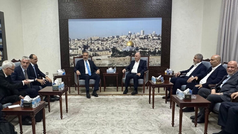 Fidan ve Kalın, Doha'da Hamas Yetkilileri ile Bir Araya Geldi