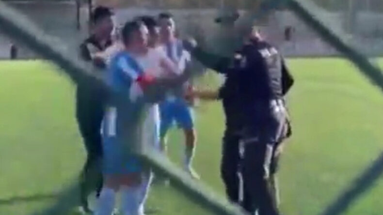 Futbolcular Arasındaki Kavga Sonrasında Polislere Soruşturma A&ccedil;ıldı