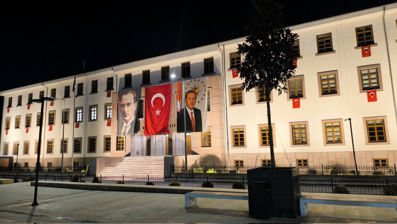 Valilik binasının son hali