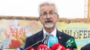 Gözaltındaki Eski Belediye Başkanı Hastaneye Sevk Edildi