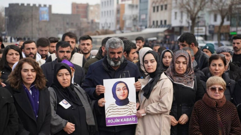 Hakaret İçin Gözaltına Alındı