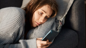 Heyecan Verici Araştırma: Mesajlaşma Terapisi Depresyona Etki Ediyor