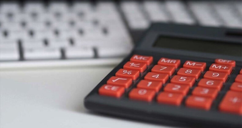 Hizmet Üretimi Ağustos'ta Yükseldi