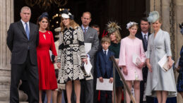 İngiliz Kraliyet Ailesinde Tartışmalar: "Babanızı Çıkarın, Yoksa Unvanınız Gider"