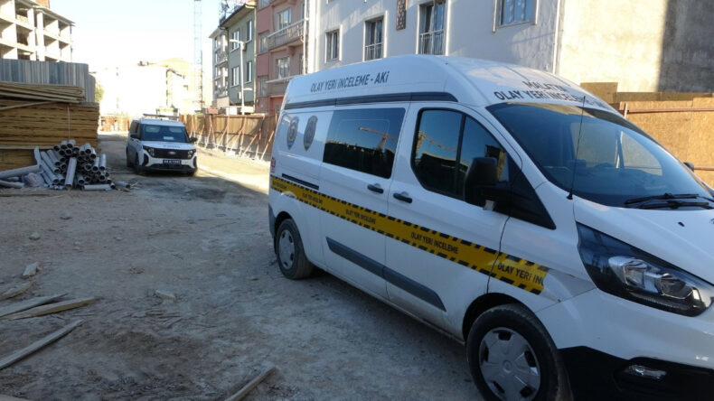 İnşaatta Asansör Boşluğuna Düşen İşçi Yaralandı