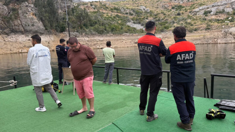 İrlandalı Turist Gölde Kayboldu