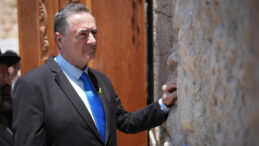 İsrailli Bakandan 'Yıkıma Devam' Talimatı