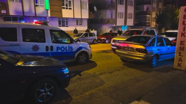Kavga B&uuml;y&uuml;yor: Bir &Ouml;l&uuml;