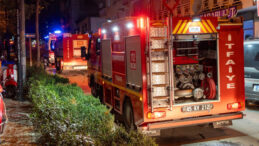 Kendisinden şikayet&ccedil;i olan eşine kızıp evi ateşe verdi