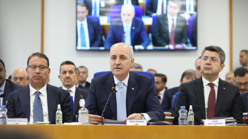 Kurtulmuş: Ya Biz Başaracağız Ya Emperyalistler Başaracak