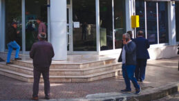 Kurusıkı Tabancayla Banka Soygunu