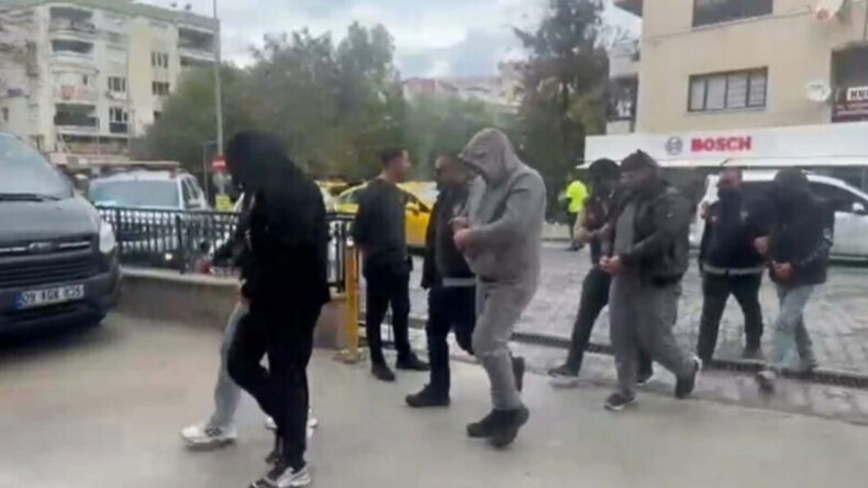 Kuşadası'nda Fuhuş Operasyonu: 5 Tutuklama