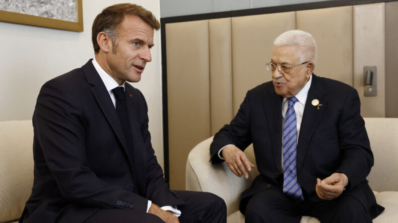 Macron ile Abbas Arasında Kritik Görüşme